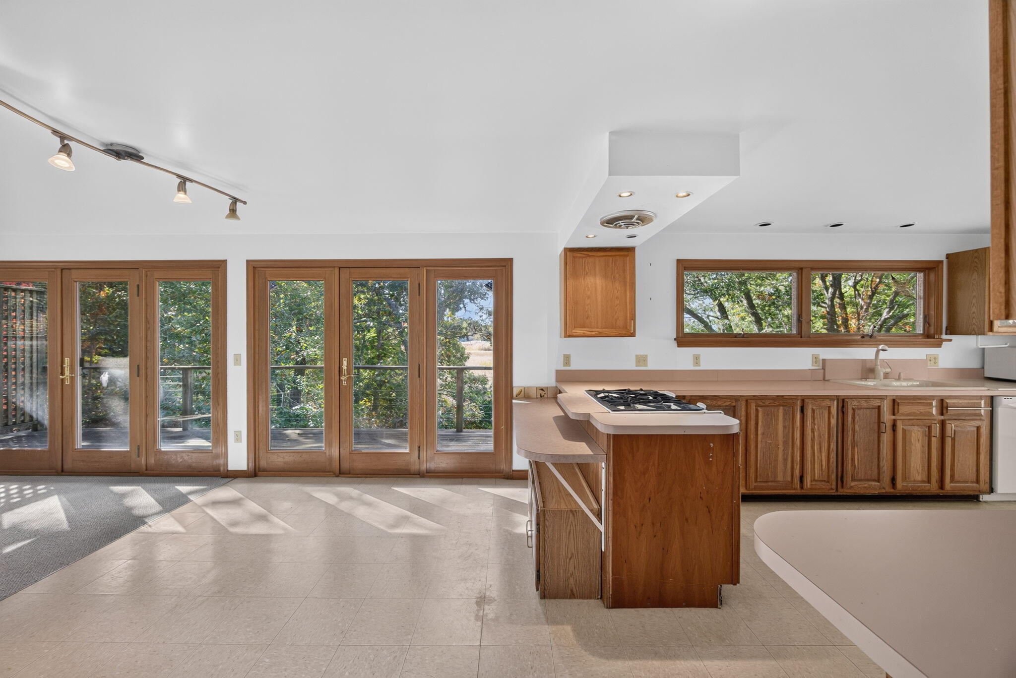 115 Parkington Hill Road