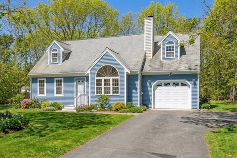 Photo of 10 Butler Lane, Mashpee, MA 02649 (MLS # 22600699)