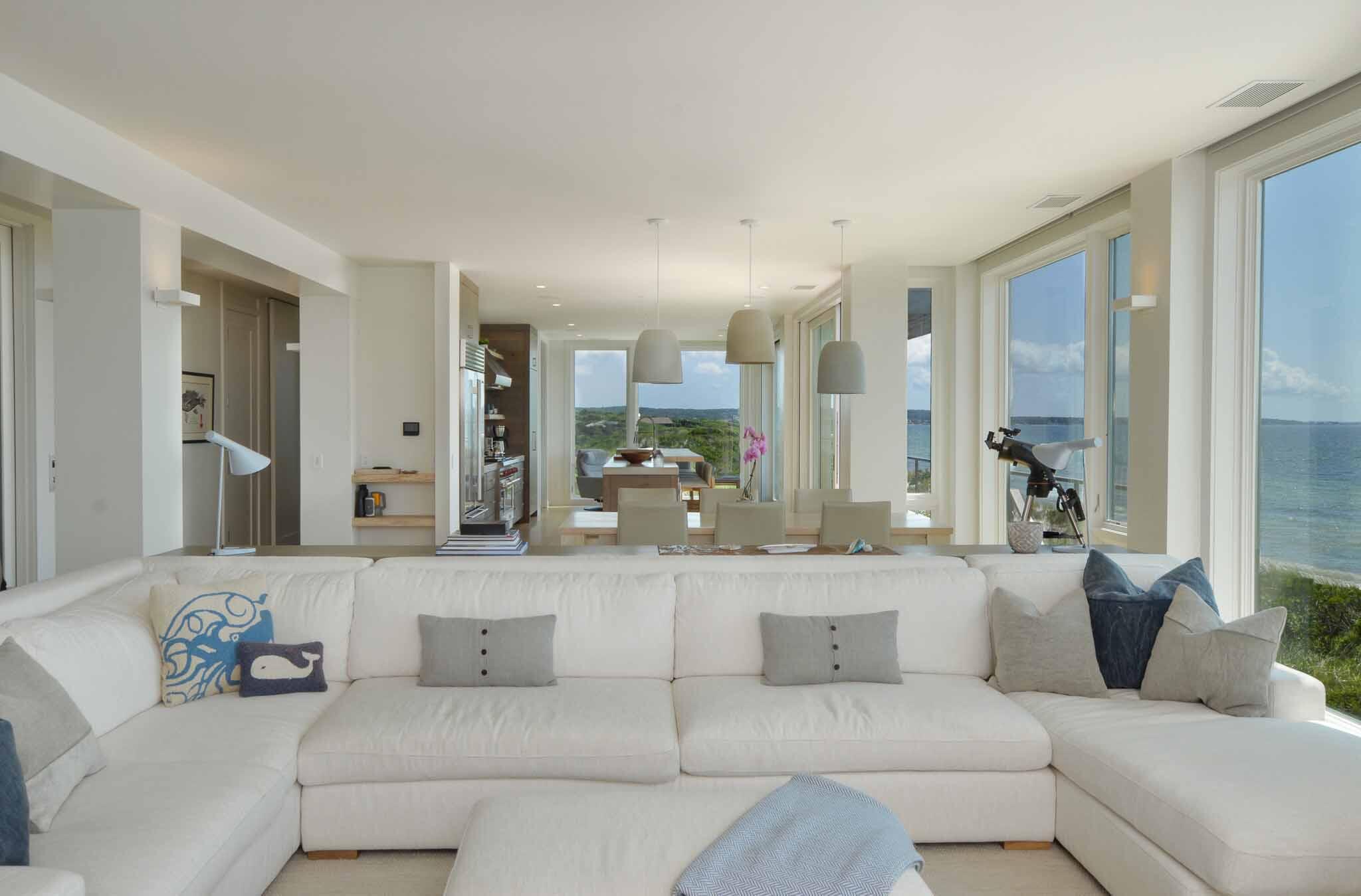 Falmouth, Massachusetts 02540, United States, 4 Bedrooms Bedrooms, ,4 BathroomsBathrooms,Residential,Pending,71357