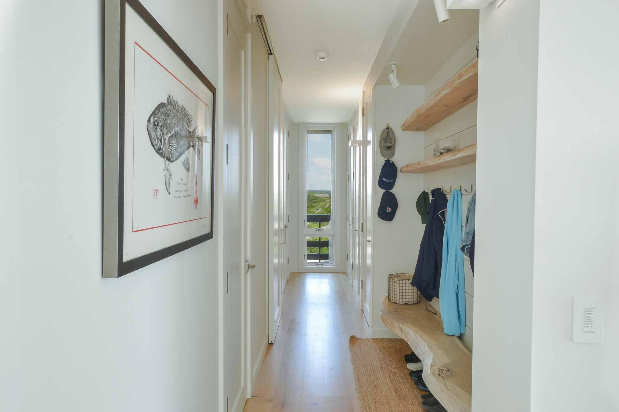 Falmouth, Massachusetts 02540, United States, 4 Bedrooms Bedrooms, ,4 BathroomsBathrooms,Residential,Pending,71357