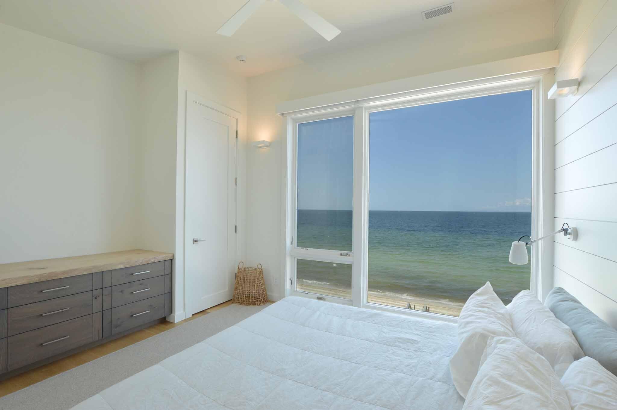 Falmouth, Massachusetts 02540, United States, 4 Bedrooms Bedrooms, ,4 BathroomsBathrooms,Residential,Pending,71357