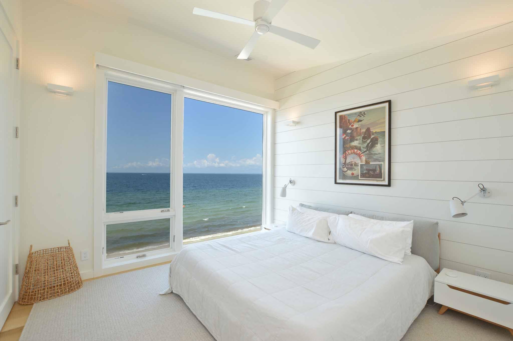 Falmouth, Massachusetts 02540, United States, 4 Bedrooms Bedrooms, ,4 BathroomsBathrooms,Residential,Pending,71357