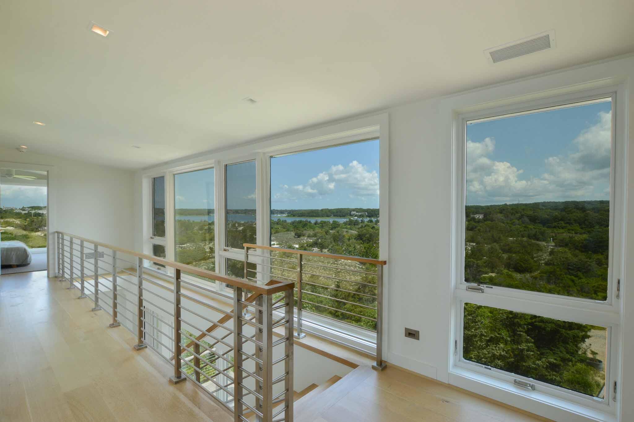 Falmouth, Massachusetts 02540, United States, 4 Bedrooms Bedrooms, ,4 BathroomsBathrooms,Residential,Pending,71357