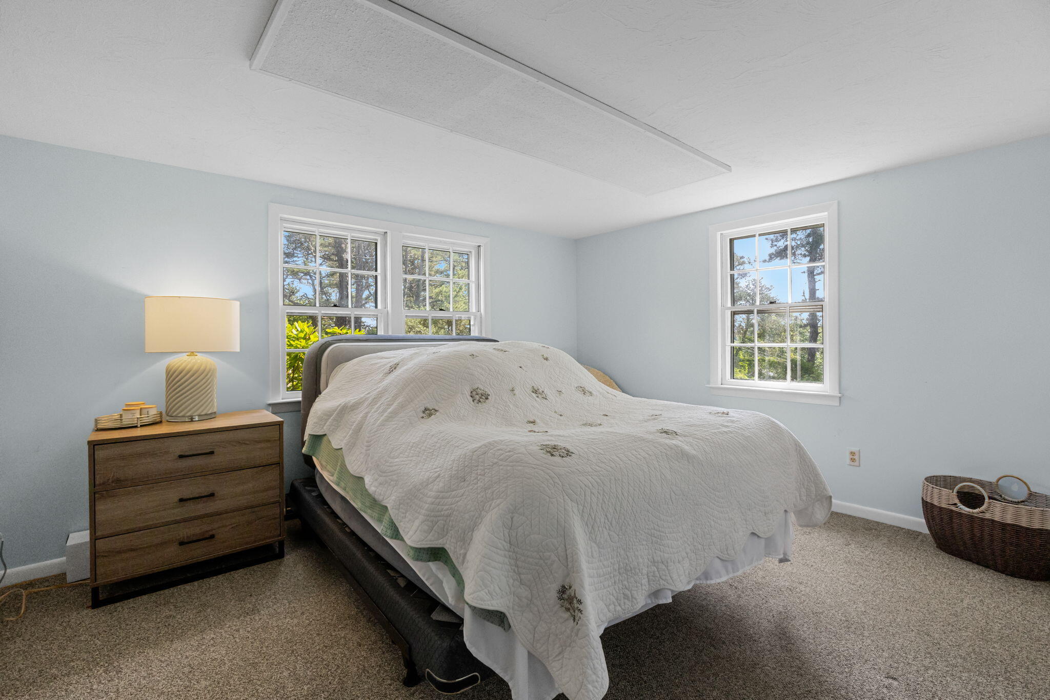 Wellfleet, Massachusetts 02667, United States, 3 Bedrooms Bedrooms, ,2 BathroomsBathrooms,Residential,Pending,158784