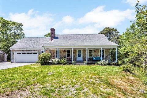 Single Family Residence in South Chatham MA 137 Middle Road.jpg