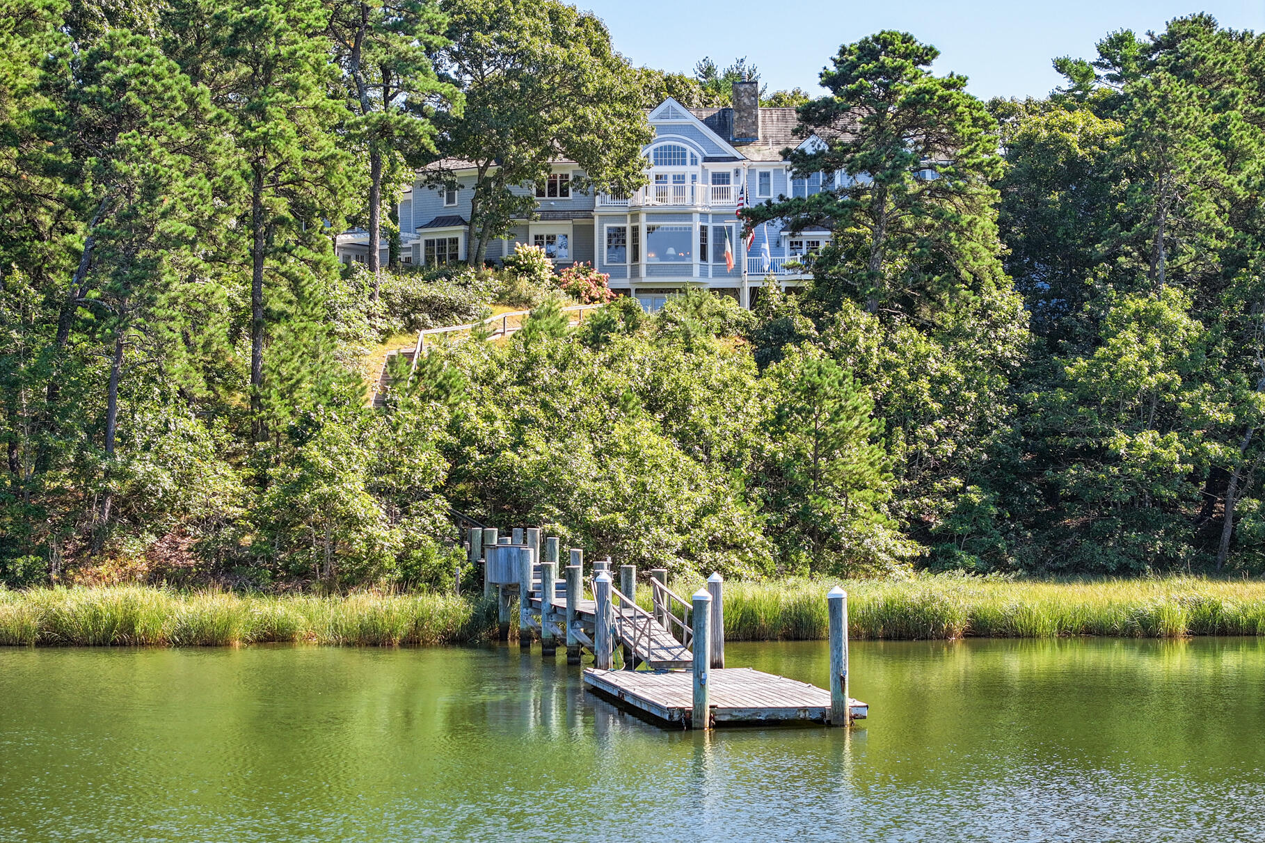 Marstons Mills, Massachusetts 02648, United States, 5 Bedrooms Bedrooms, ,6 BathroomsBathrooms,Residential,Pending,44584