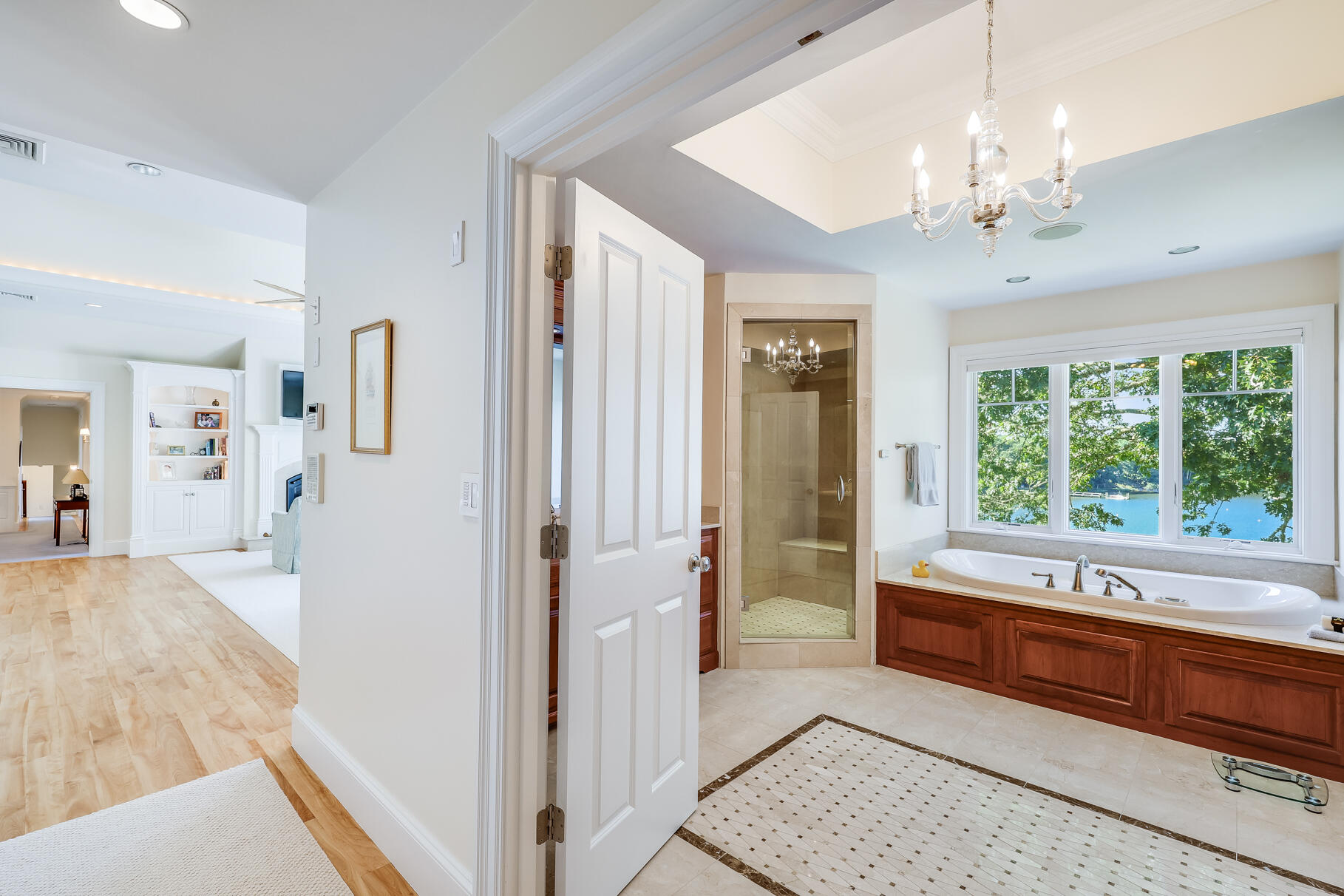 Marstons Mills, Massachusetts 02648, United States, 5 Bedrooms Bedrooms, ,6 BathroomsBathrooms,Residential,Pending,44584