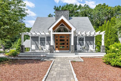 Photo of 15 Periwinkle Lane, Mashpee, MA 02649 (MLS # 22603460)