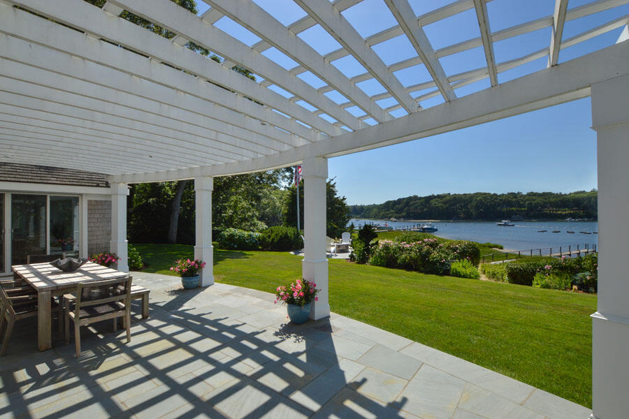 Osterville, Massachusetts 02655, United States, 5 Bedrooms Bedrooms, ,5 BathroomsBathrooms,Residential,Active,84452