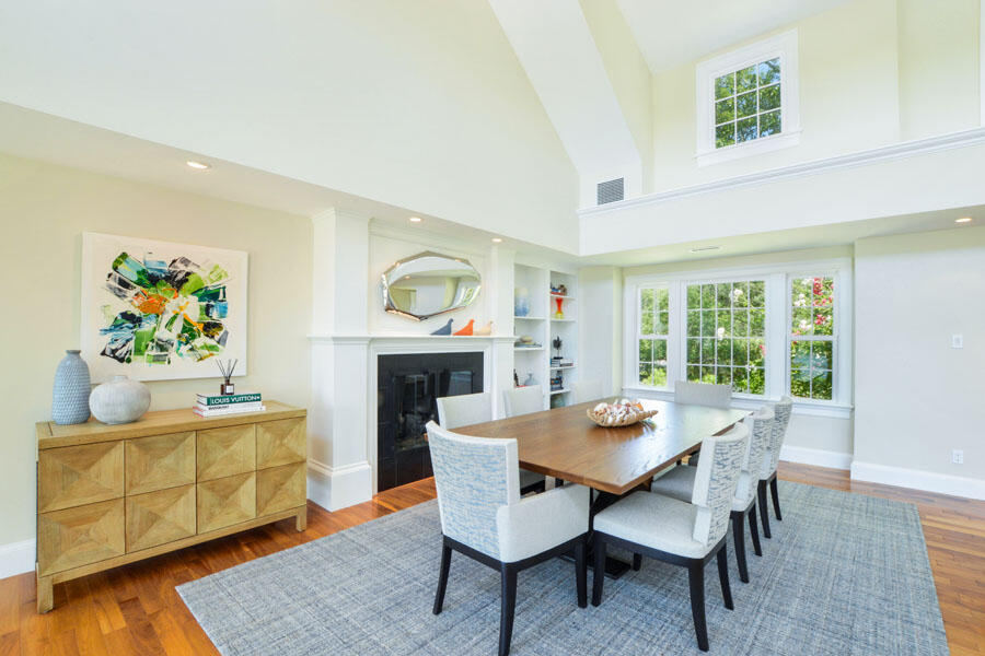 Osterville, Massachusetts 02655, United States, 5 Bedrooms Bedrooms, ,5 BathroomsBathrooms,Residential,Active,84452