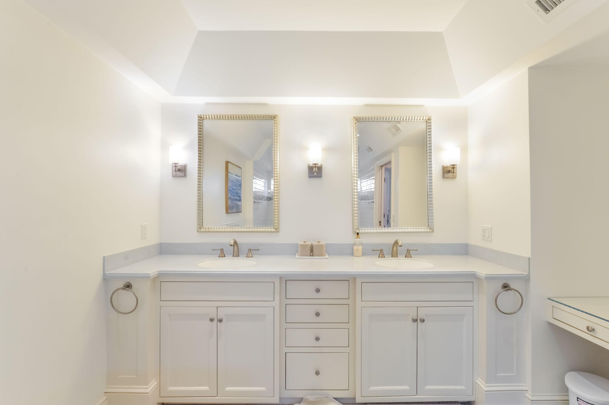 Osterville, Massachusetts 02655, United States, 5 Bedrooms Bedrooms, ,5 BathroomsBathrooms,Residential,Active,84452