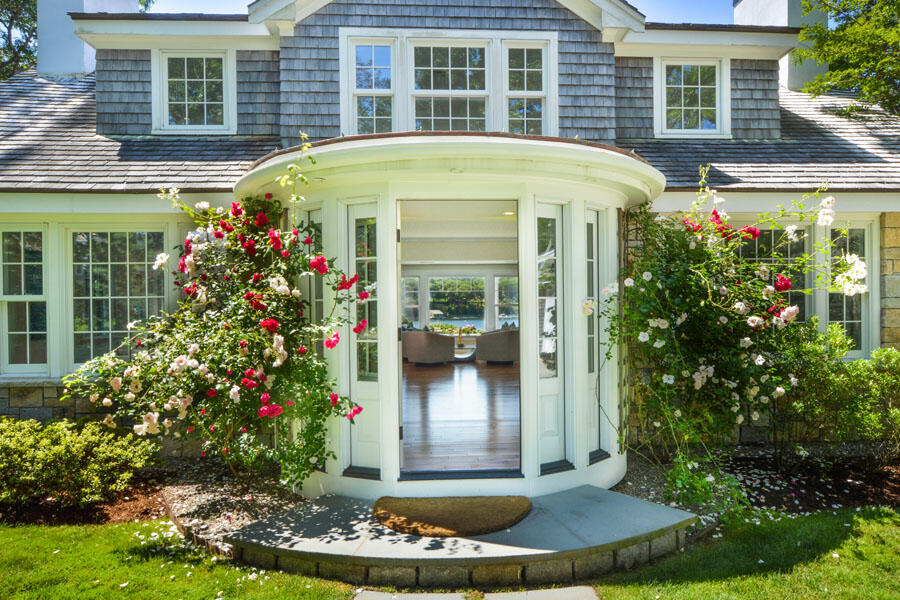 Osterville, Massachusetts 02655, United States, 5 Bedrooms Bedrooms, ,5 BathroomsBathrooms,Residential,Active,84452