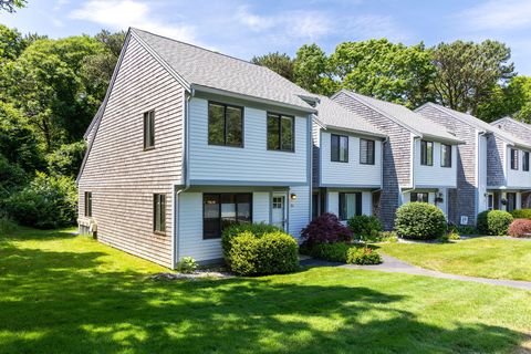 Townhouse in Brewster MA 84 Court Way 1.jpg