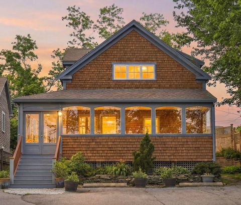 Photo of 9 Holway Avenue, Provincetown, MA 02657 (MLS # 22601096)