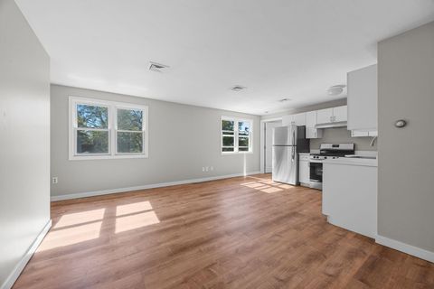 Photo of 425 Main Street #UNIT D, Chatham, MA 02633 (MLS # 22505055) Photo of 425 Main Street #UNIT D, Chatham, MA 02633 (MLS # 22505055)