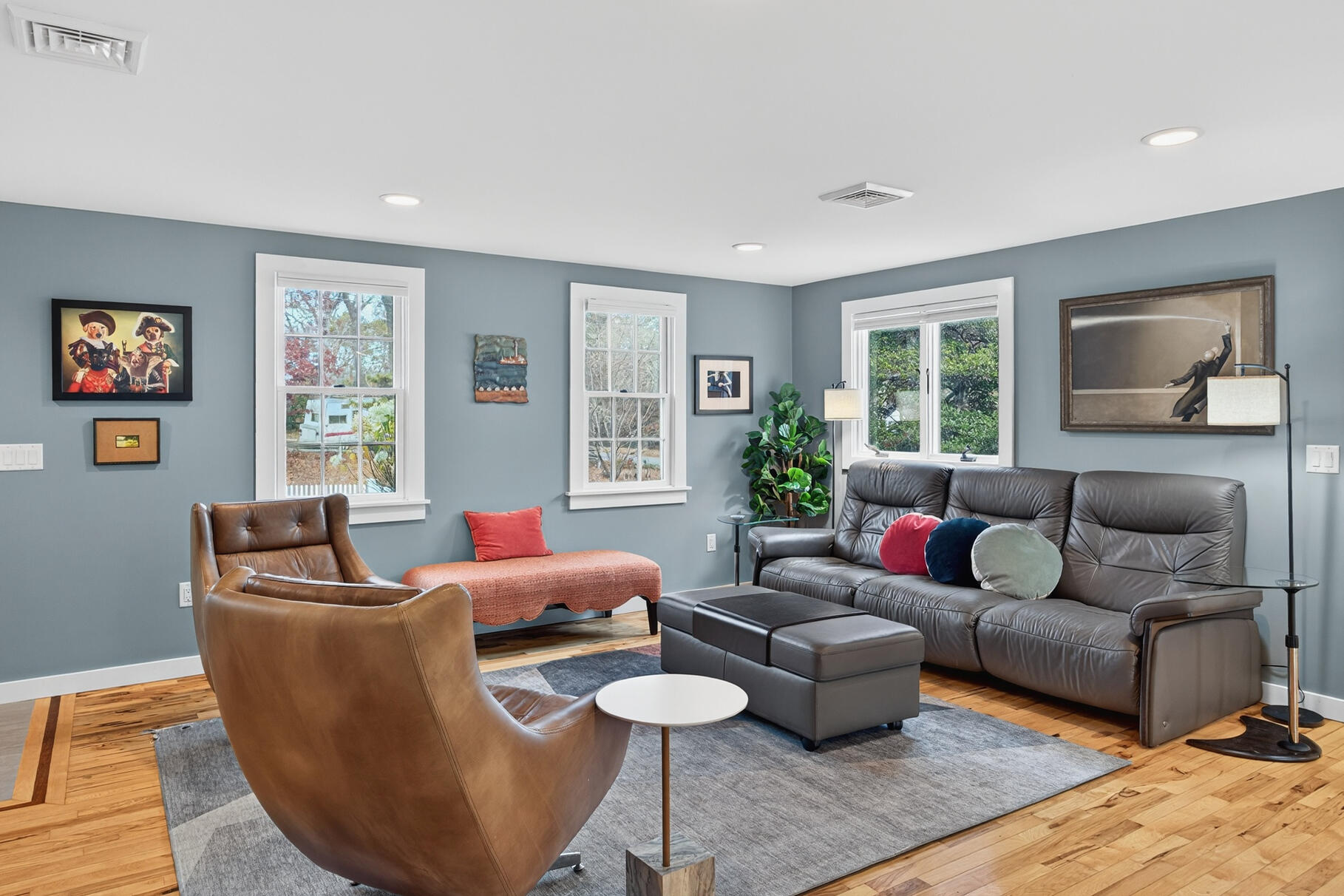 Harwich, Massachusetts 02645, United States, 3 Bedrooms Bedrooms, ,3 BathroomsBathrooms,Residential,Active,246372