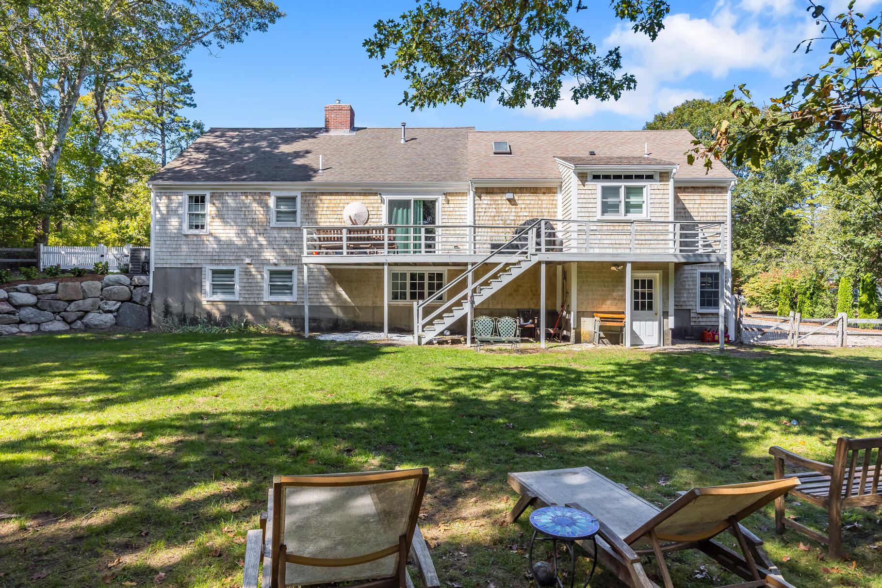 Harwich, Massachusetts 02645, United States, 3 Bedrooms Bedrooms, ,3 BathroomsBathrooms,Residential,Active,246372