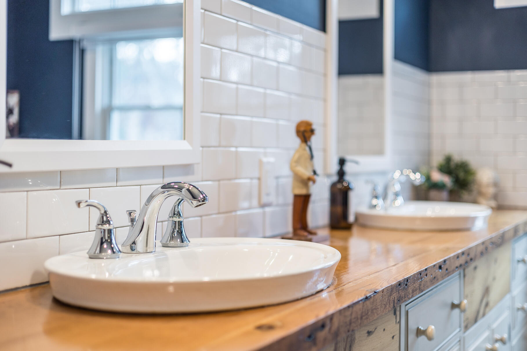 Harwich, Massachusetts 02645, United States, 3 Bedrooms Bedrooms, ,3 BathroomsBathrooms,Residential,Active,246372