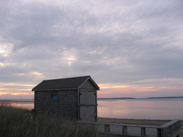 Wellfleet, Massachusetts 02667, United States, 3 Bedrooms Bedrooms, ,2 BathroomsBathrooms,Residential,Pending,226390
