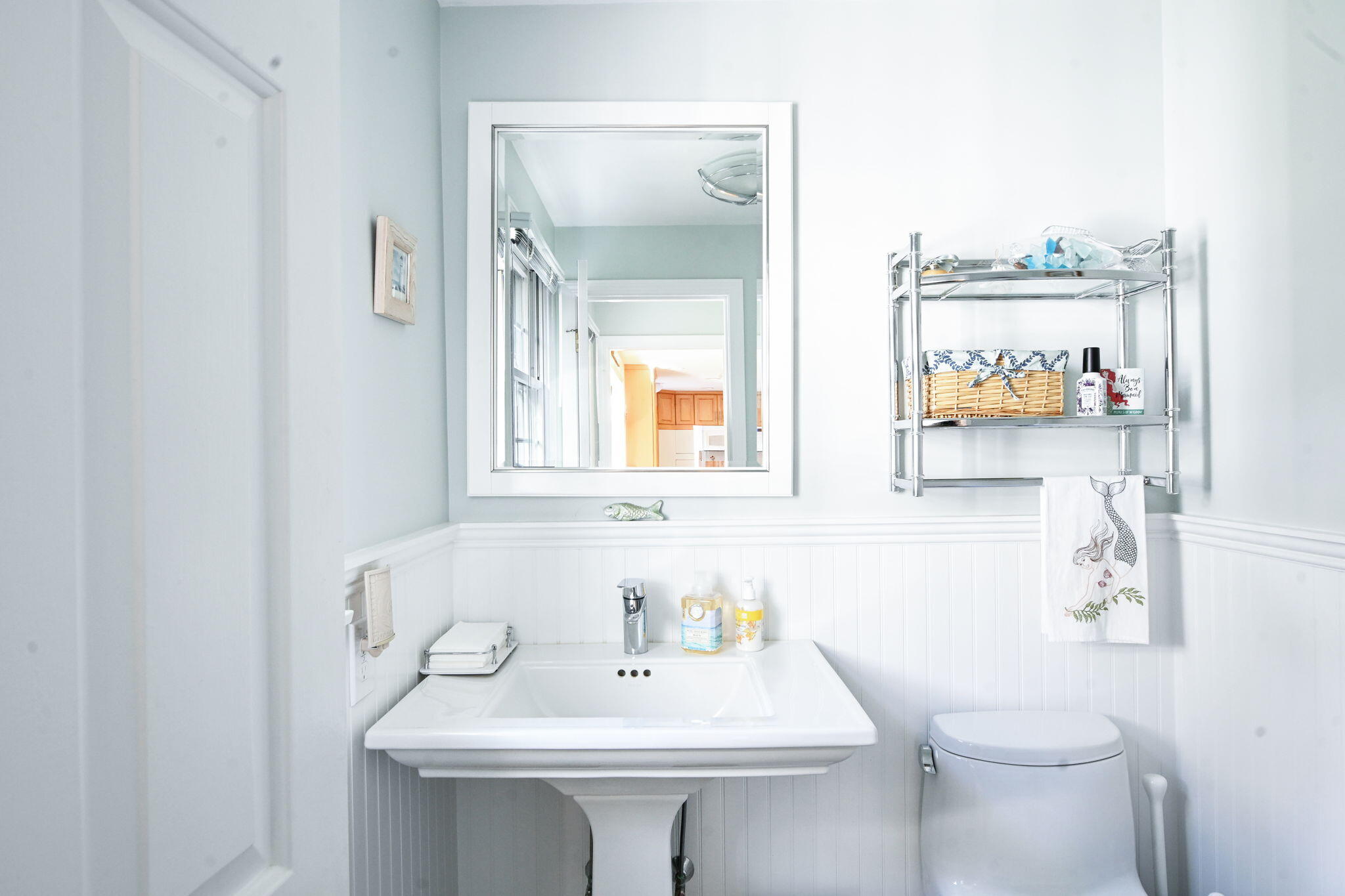 East Dennis, Massachusetts 02641, United States, 3 Bedrooms Bedrooms, ,3 BathroomsBathrooms,Residential,Active,241044