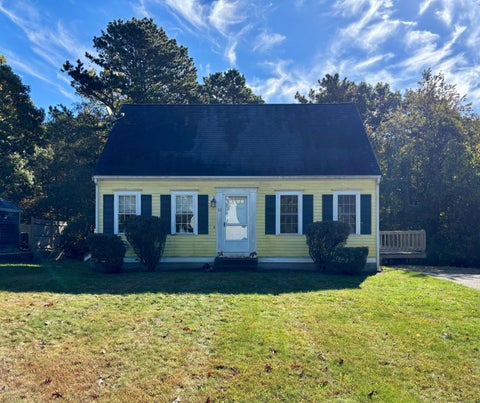 Photo of 12 Sherwood Lane, Sandwich, MA 02563 (MLS # 22605328)