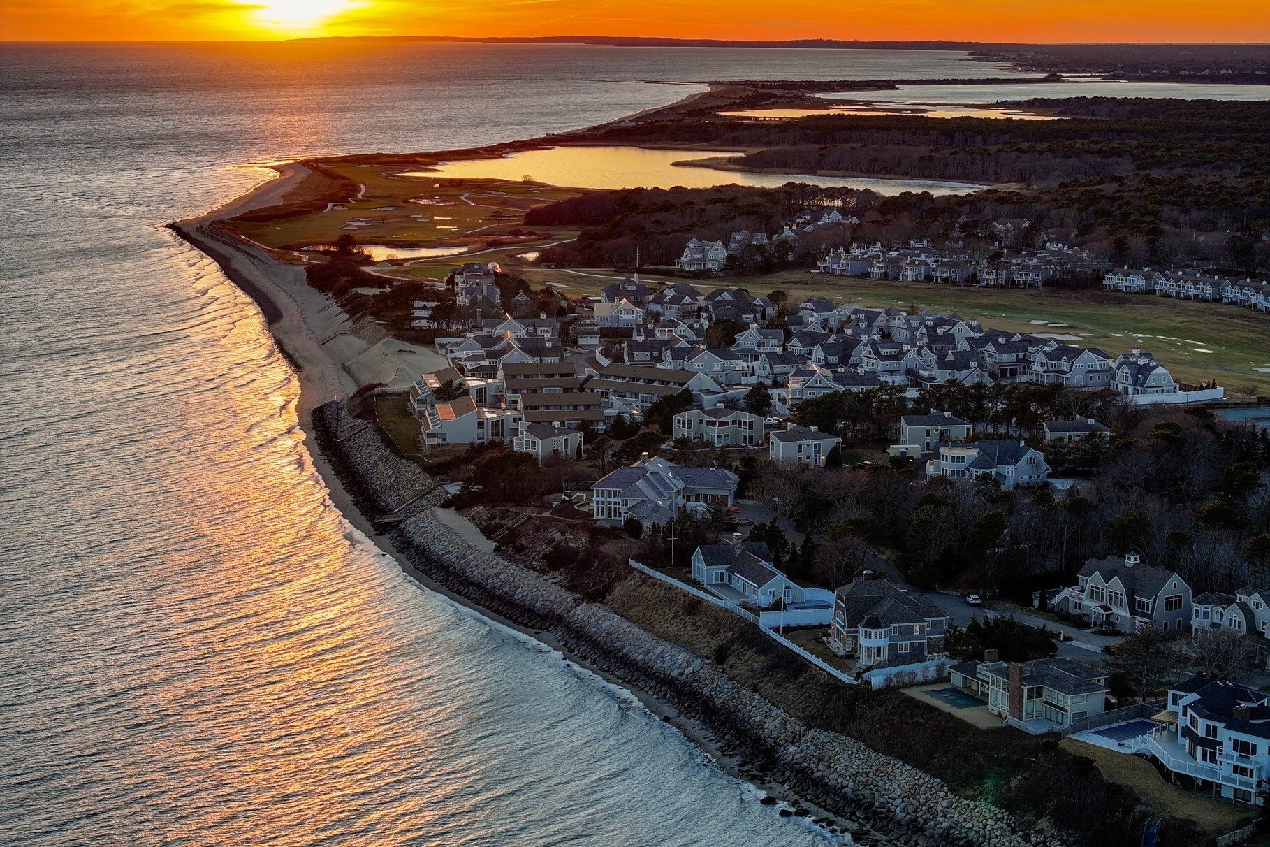 Mashpee, Massachusetts 02649, United States, 5 Bedrooms Bedrooms, ,7 BathroomsBathrooms,Residential,Active,96731