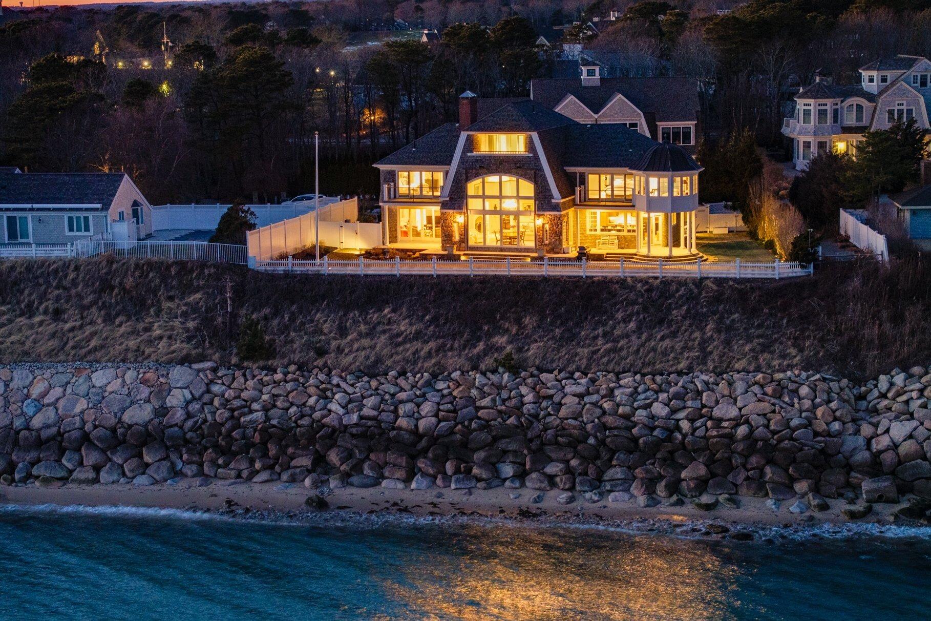 Mashpee, Massachusetts 02649, United States, 5 Bedrooms Bedrooms, ,7 BathroomsBathrooms,Residential,Active,96731