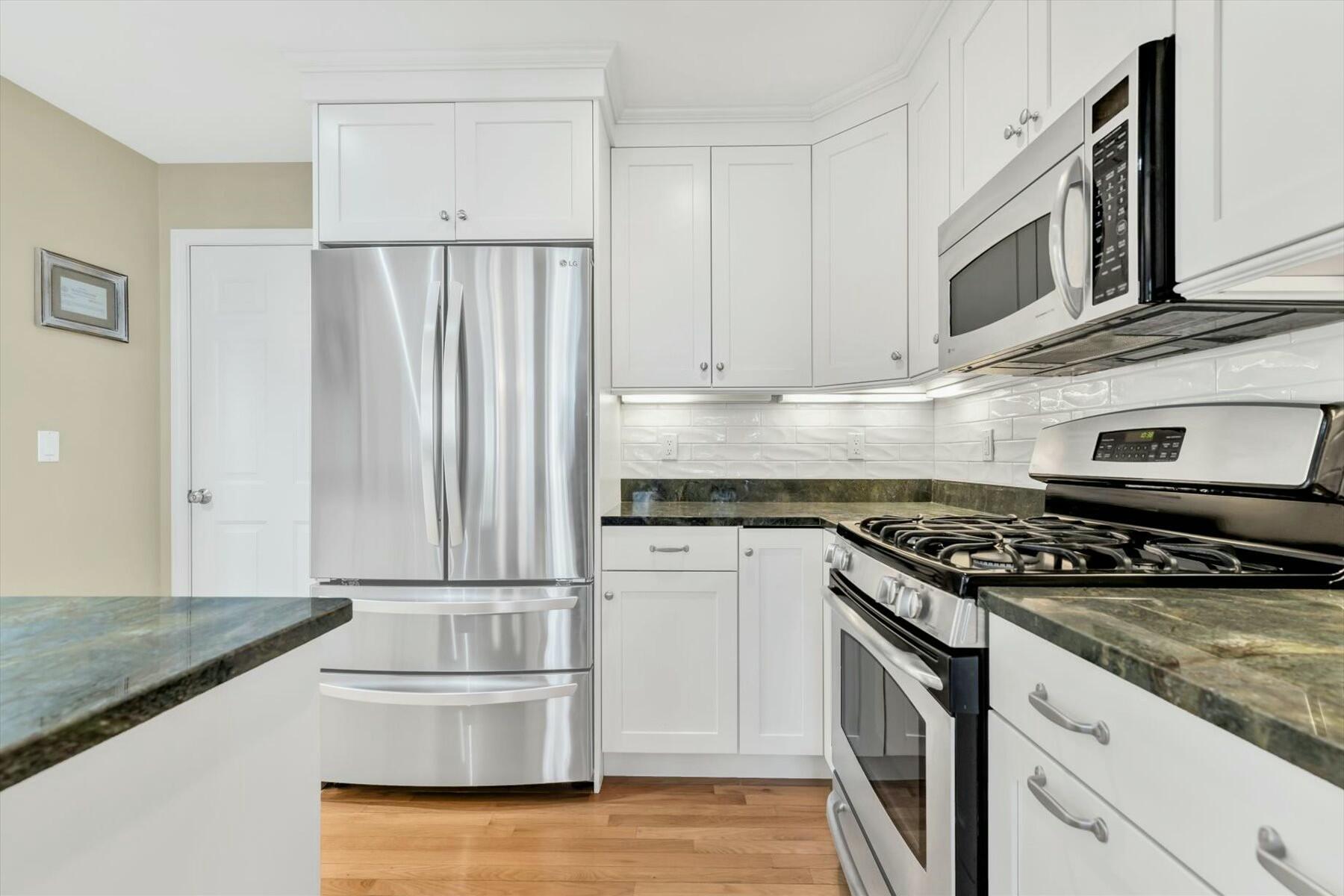 Mashpee, Massachusetts 02649, United States, 2 Bedrooms Bedrooms, ,4 BathroomsBathrooms,Residential,Active,95593