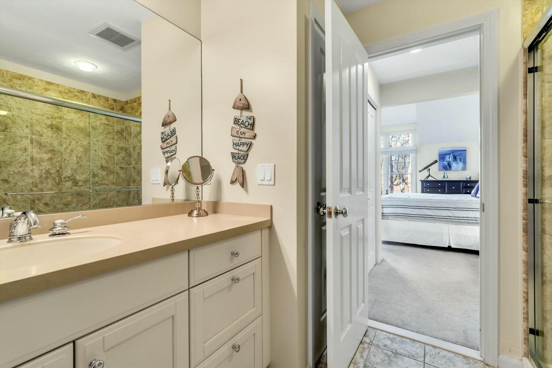 Mashpee, Massachusetts 02649, United States, 2 Bedrooms Bedrooms, ,4 BathroomsBathrooms,Residential,Active,95593