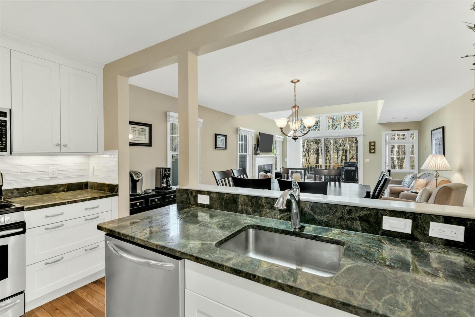 Mashpee, Massachusetts 02649, United States, 2 Bedrooms Bedrooms, ,4 BathroomsBathrooms,Residential,Active,95593