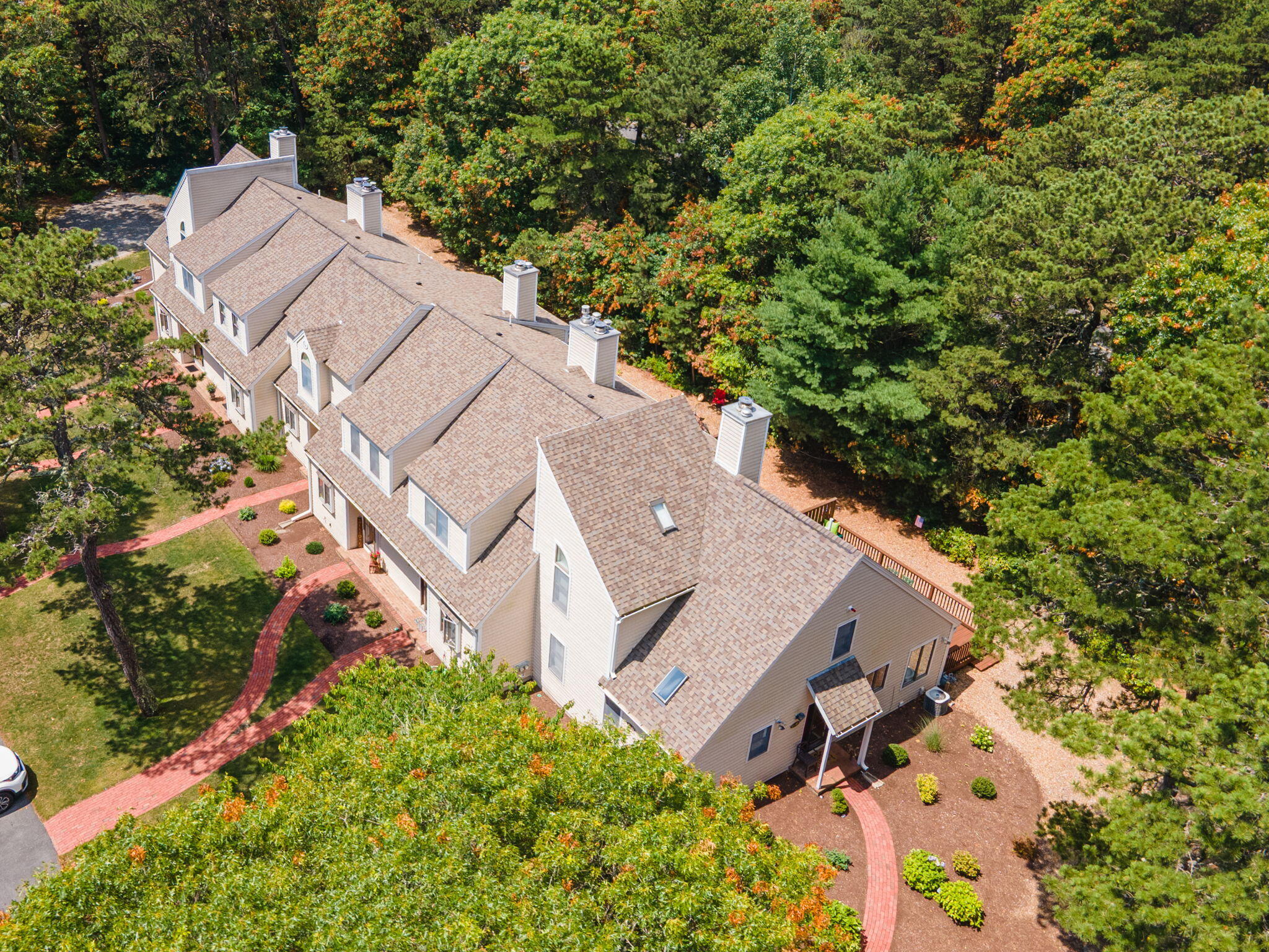 Mashpee, Massachusetts 02649, United States, 2 Bedrooms Bedrooms, ,2 BathroomsBathrooms,Residential,Active,176562