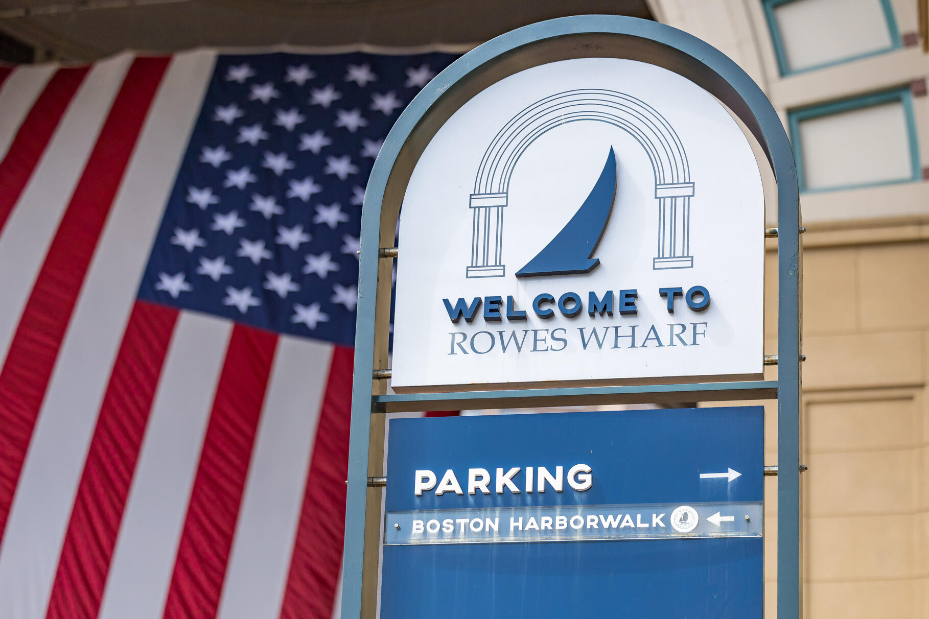 Boston, Massachusetts 02110, United States, 3 Bedrooms Bedrooms, ,4 BathroomsBathrooms,Residential,Active,210513