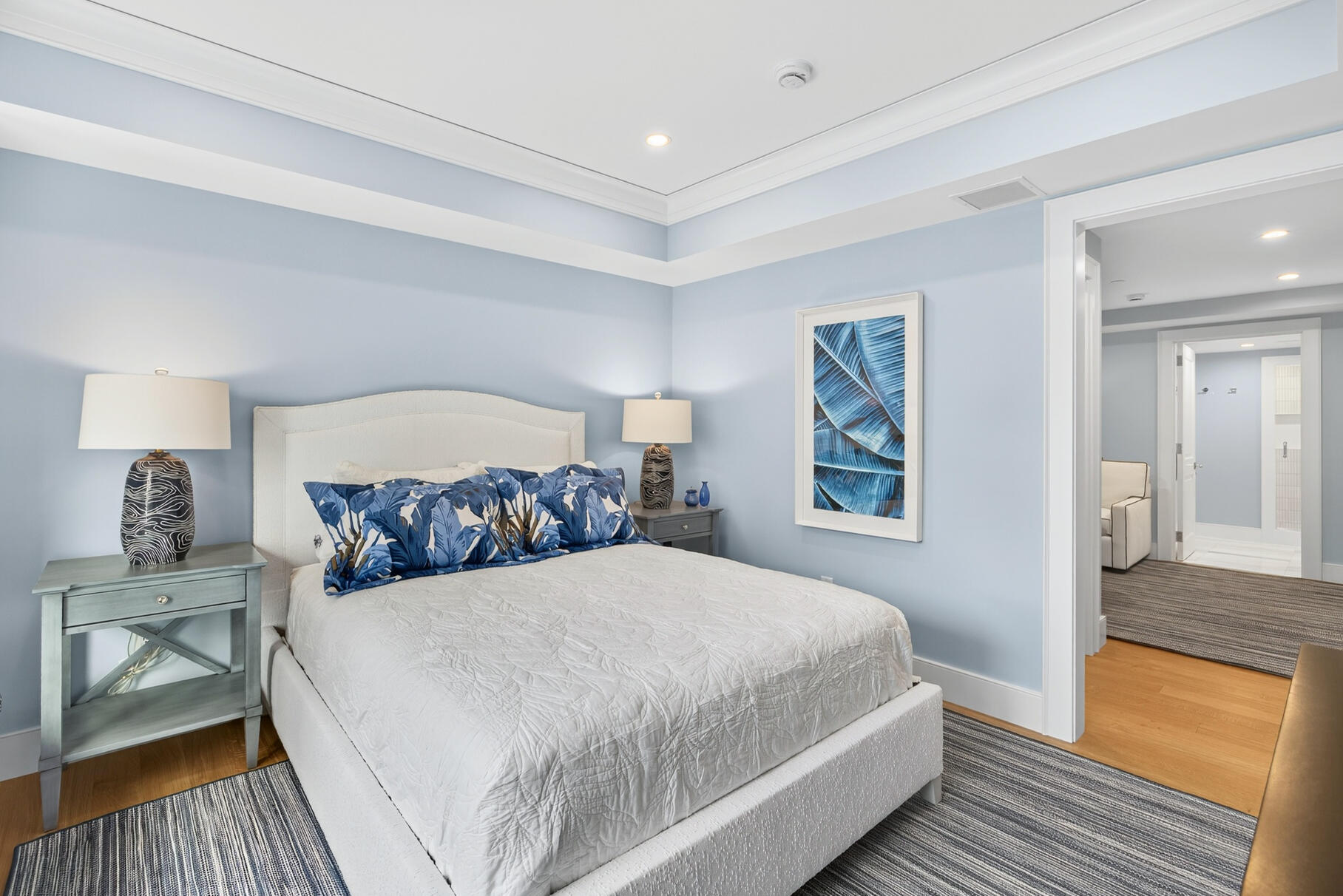 Boston, Massachusetts 02110, United States, 3 Bedrooms Bedrooms, ,4 BathroomsBathrooms,Residential,Active,210513