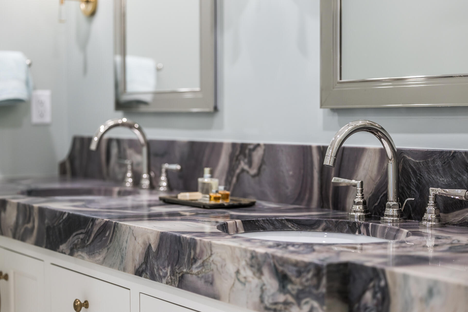 Boston, Massachusetts 02110, United States, 3 Bedrooms Bedrooms, ,4 BathroomsBathrooms,Residential,Active,210513