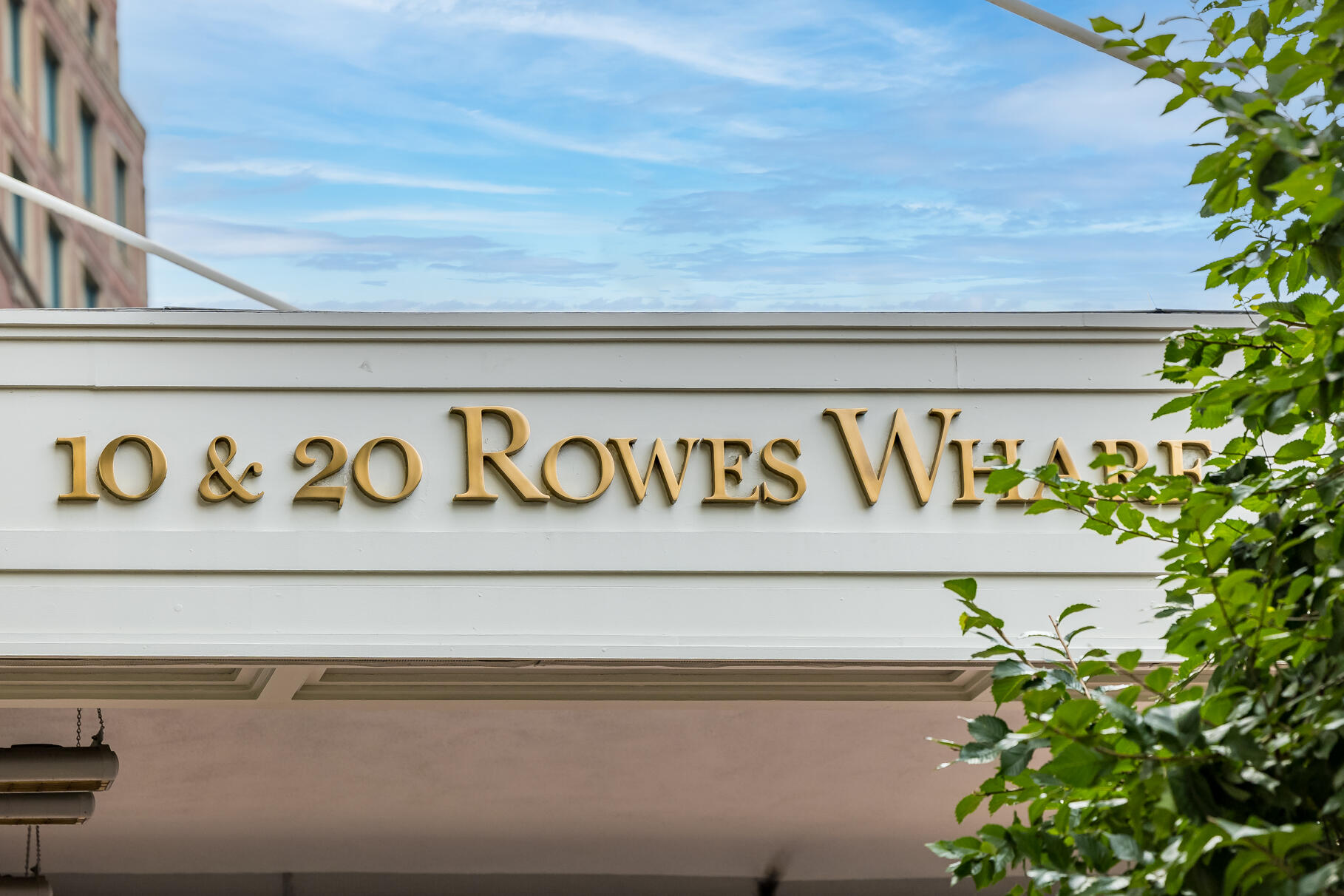 Boston, Massachusetts 02110, United States, 3 Bedrooms Bedrooms, ,4 BathroomsBathrooms,Residential,Active,210513