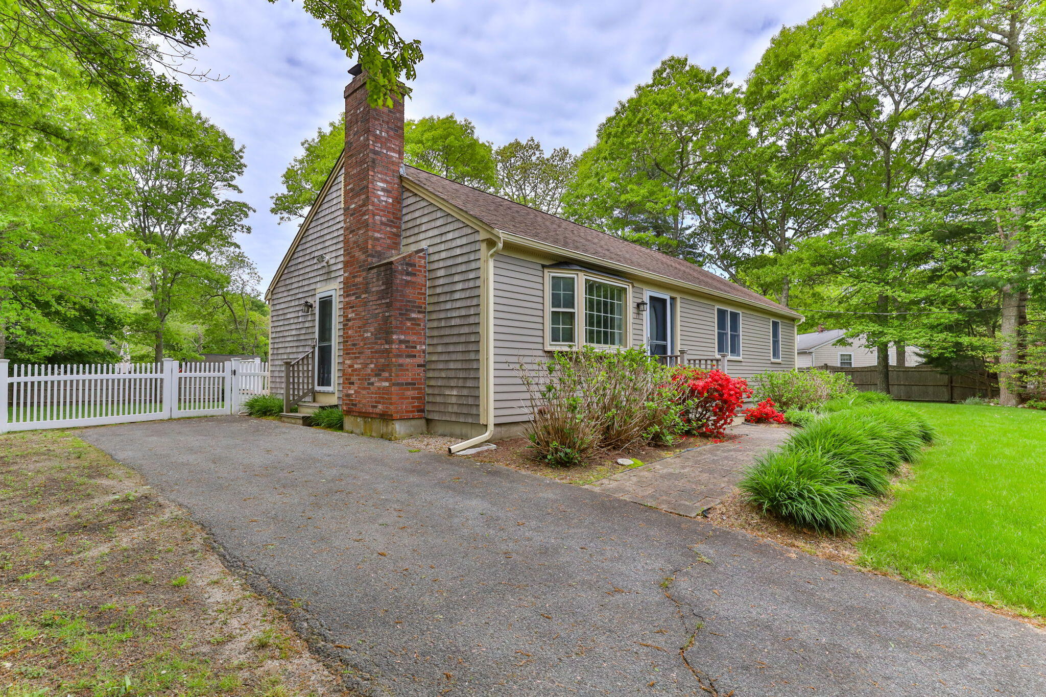 4-web-or-mls-17-outpost-ln