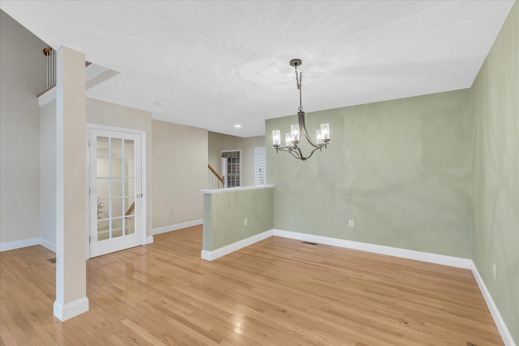 Bourne, Massachusetts 02532, United States, 2 Bedrooms Bedrooms, ,4 BathroomsBathrooms,Residential,Active,80831