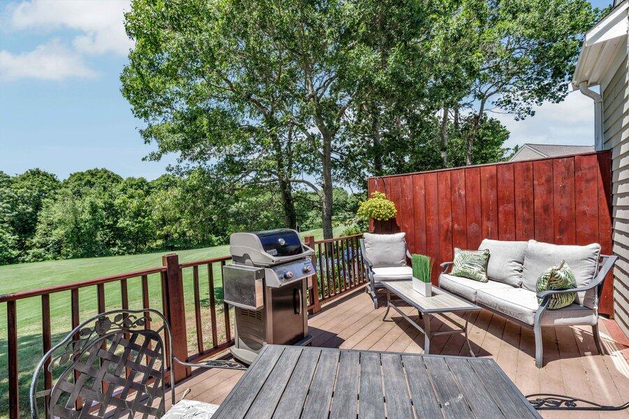 Bourne, Massachusetts 02532, United States, 2 Bedrooms Bedrooms, ,4 BathroomsBathrooms,Residential,Active,80831