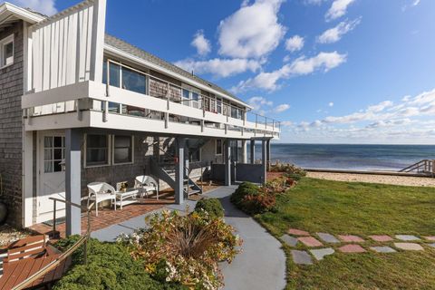 Photo of 495 Commercial Street #U6, Provincetown, MA 02657 (MLS # 22504956)