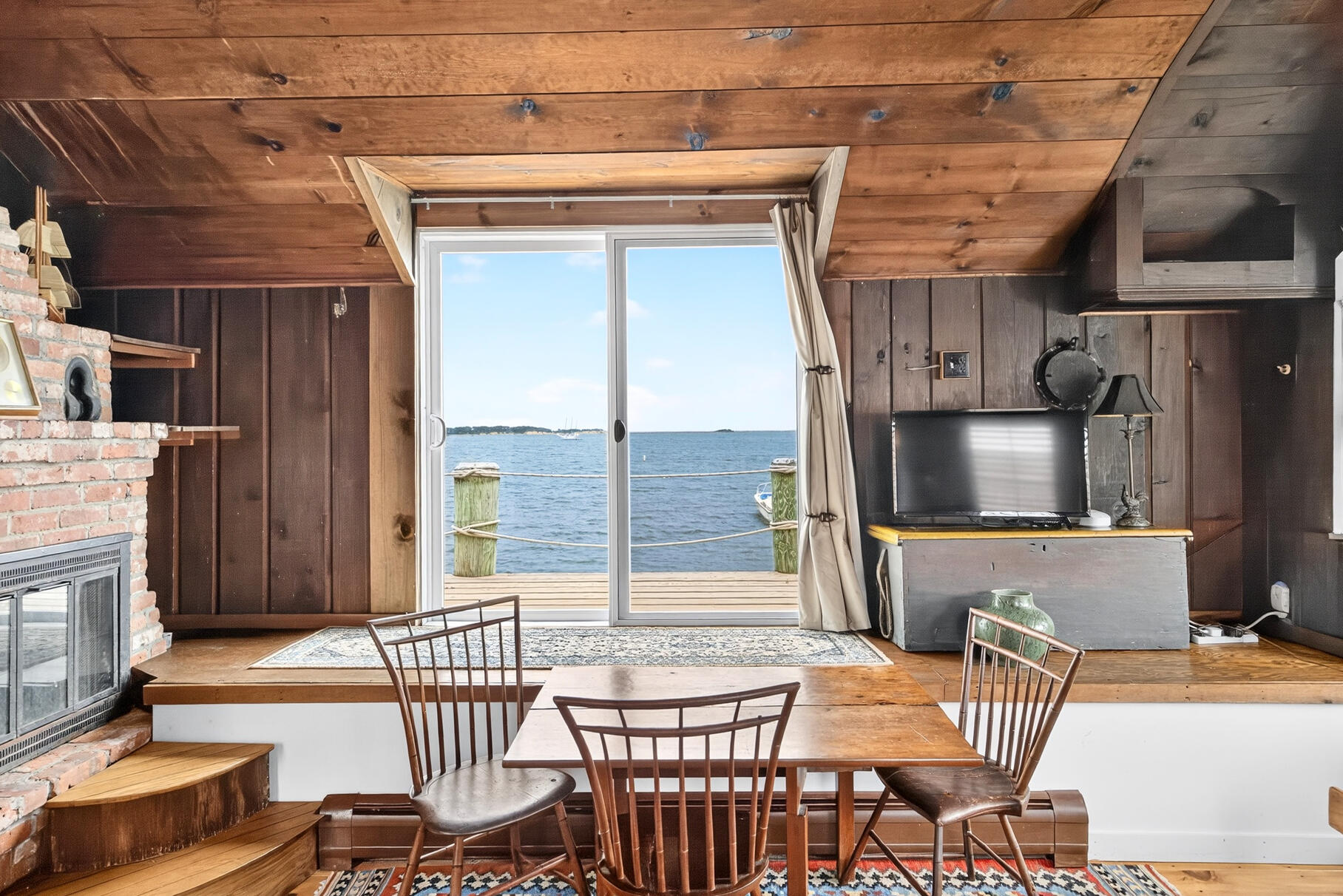 Orleans, Massachusetts 02653, United States, 7 Bedrooms Bedrooms, ,7 BathroomsBathrooms,Residential,Active,128185