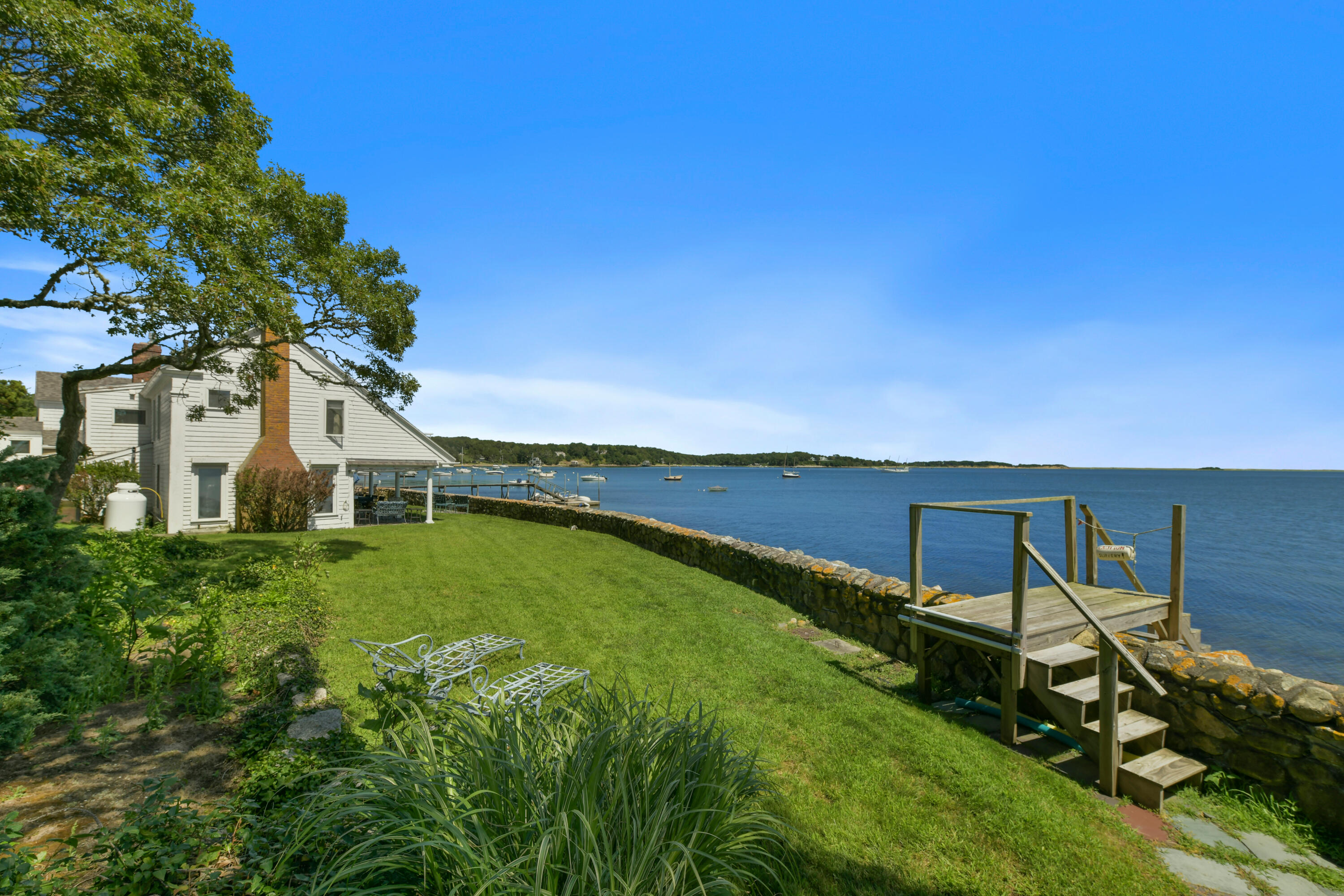 Orleans, Massachusetts 02653, United States, 7 Bedrooms Bedrooms, ,7 BathroomsBathrooms,Residential,Active,128185