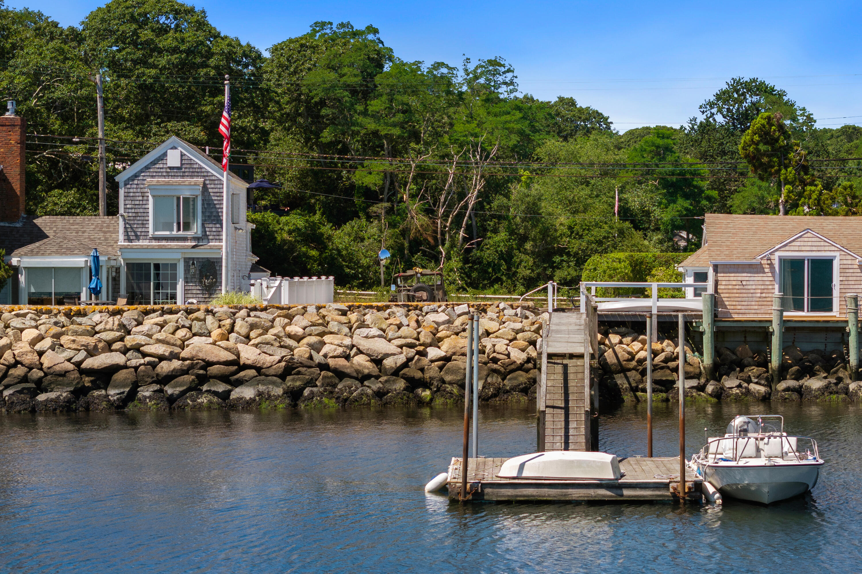 Orleans, Massachusetts 02653, United States, 7 Bedrooms Bedrooms, ,7 BathroomsBathrooms,Residential,Active,128185