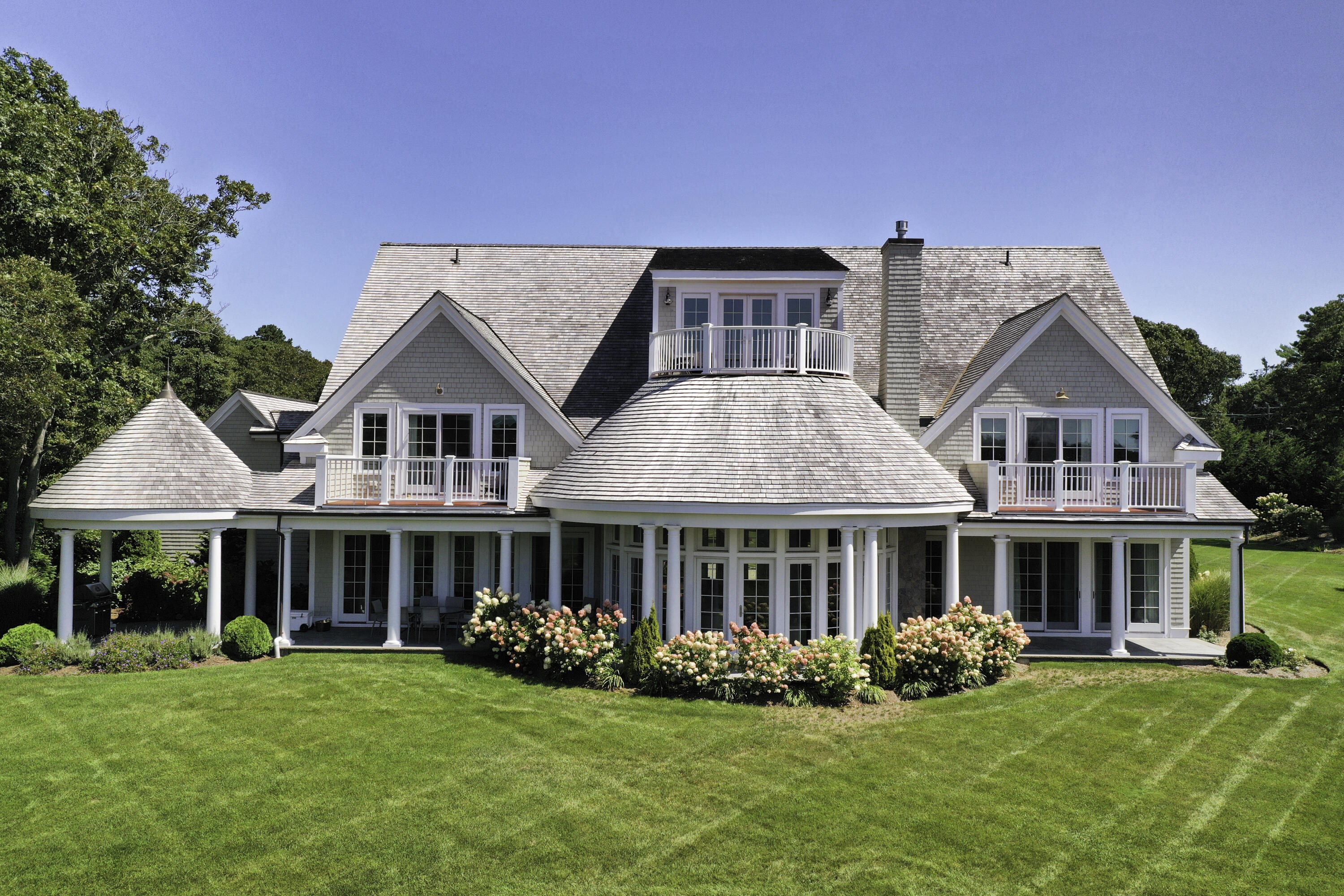 Osterville, Massachusetts 02655, United States, 6 Bedrooms Bedrooms, ,8 BathroomsBathrooms,Residential,Active,45386