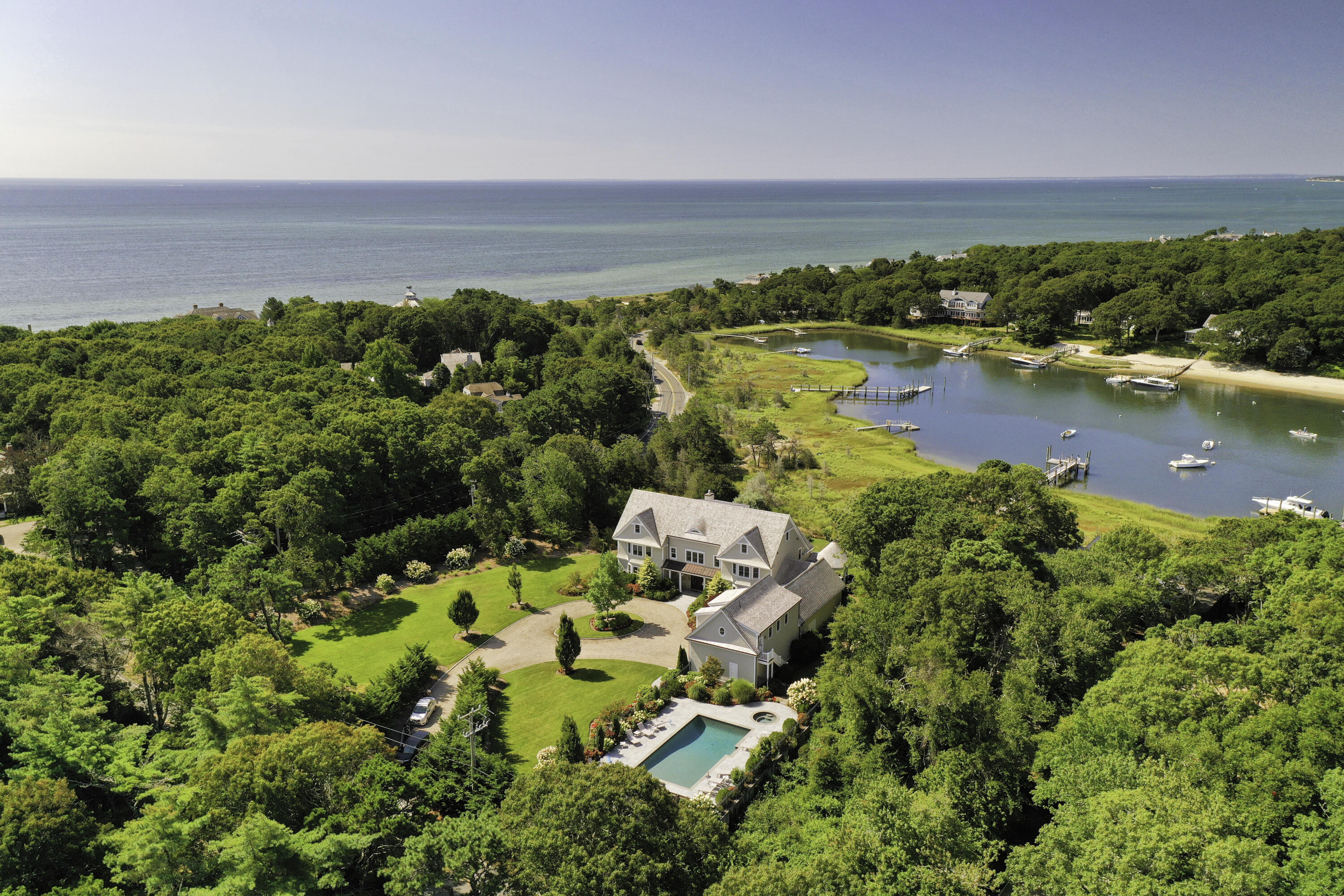 Osterville, Massachusetts 02655, United States, 6 Bedrooms Bedrooms, ,8 BathroomsBathrooms,Residential,Active,45386