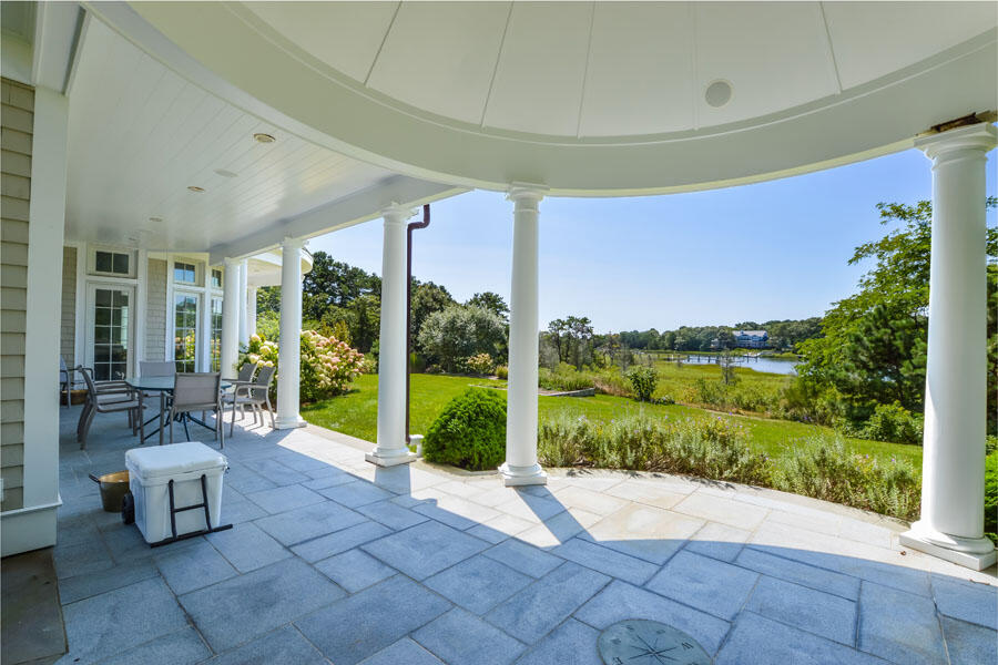 Osterville, Massachusetts 02655, United States, 6 Bedrooms Bedrooms, ,8 BathroomsBathrooms,Residential,Active,45386