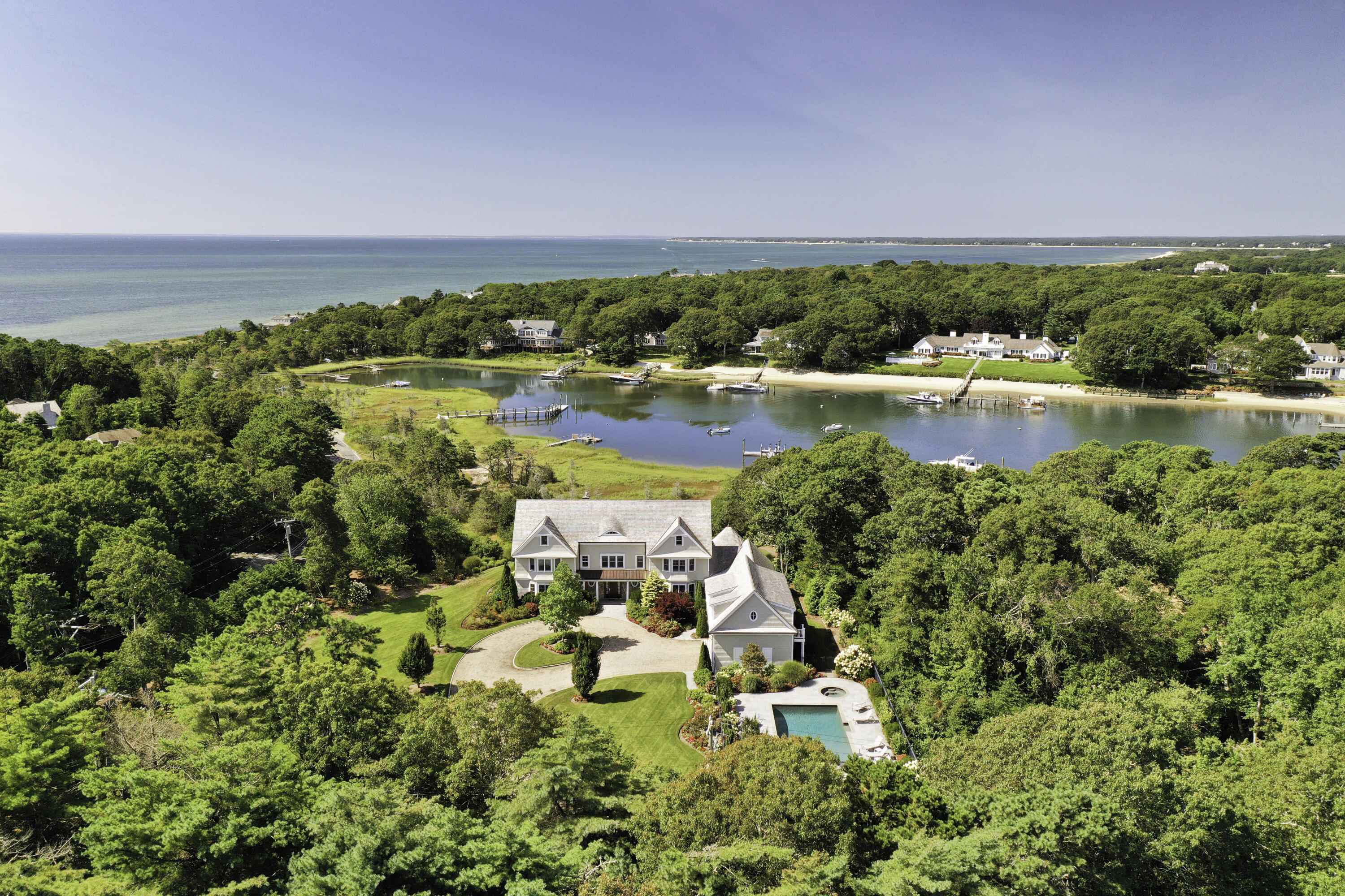 Osterville, Massachusetts 02655, United States, 6 Bedrooms Bedrooms, ,8 BathroomsBathrooms,Residential,Active,45386