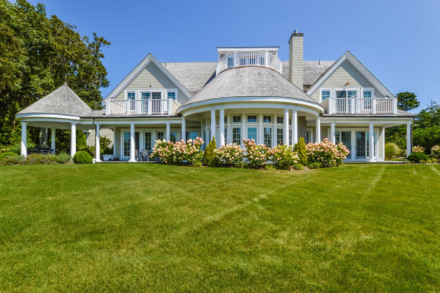 Osterville, Massachusetts 02655, United States, 6 Bedrooms Bedrooms, ,8 BathroomsBathrooms,Residential,Active,45386