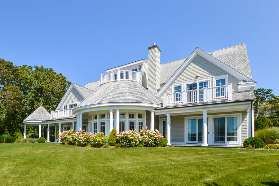 Osterville, Massachusetts 02655, United States, 6 Bedrooms Bedrooms, ,8 BathroomsBathrooms,Residential,Active,45386