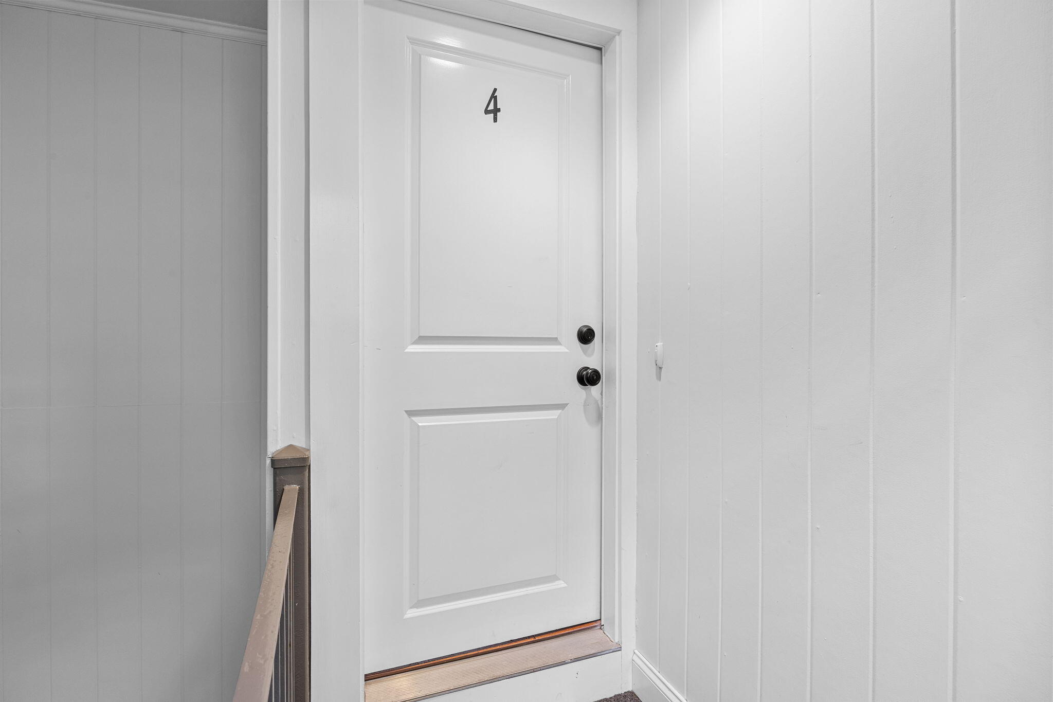 Chatham, Massachusetts 02633, United States, 2 Bedrooms Bedrooms, ,1 BathroomBathrooms,Residential,Active,221488