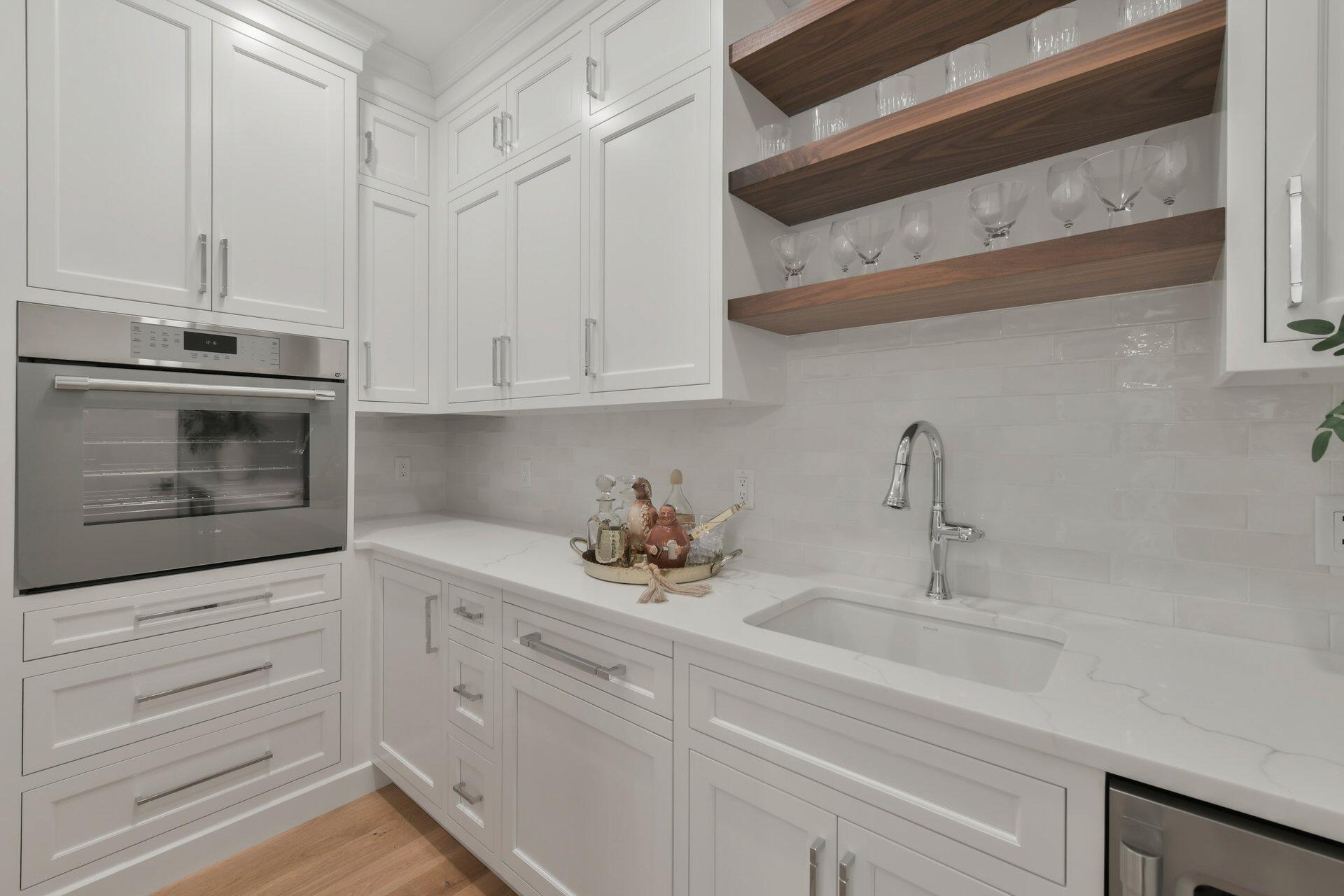 Mashpee, Massachusetts 02649, United States, 4 Bedrooms Bedrooms, ,4 BathroomsBathrooms,Residential,Active,189282